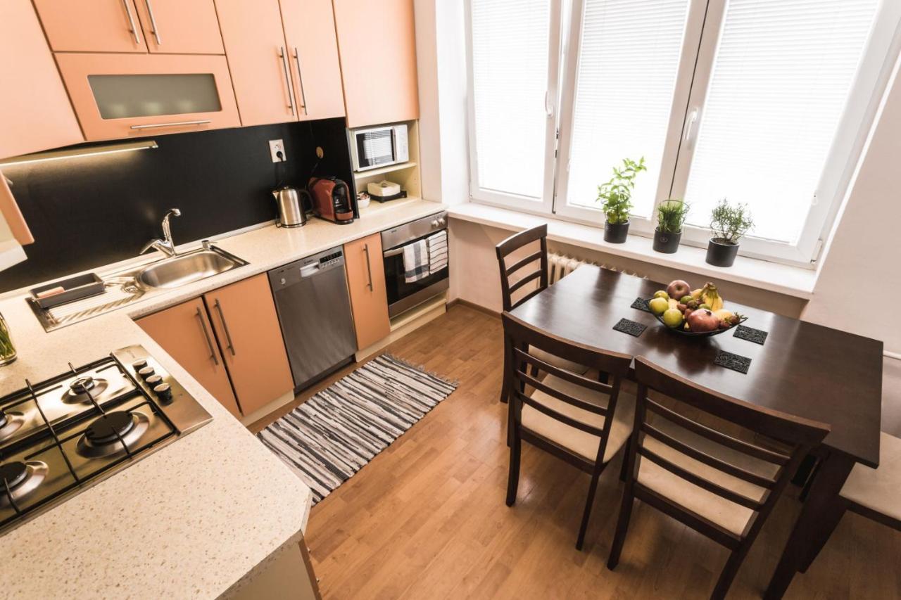 Flexihome Sk - Tolsteho - Free Parking On The Street - 2 Bedrooms โกชิเซ ภายนอก รูปภาพ