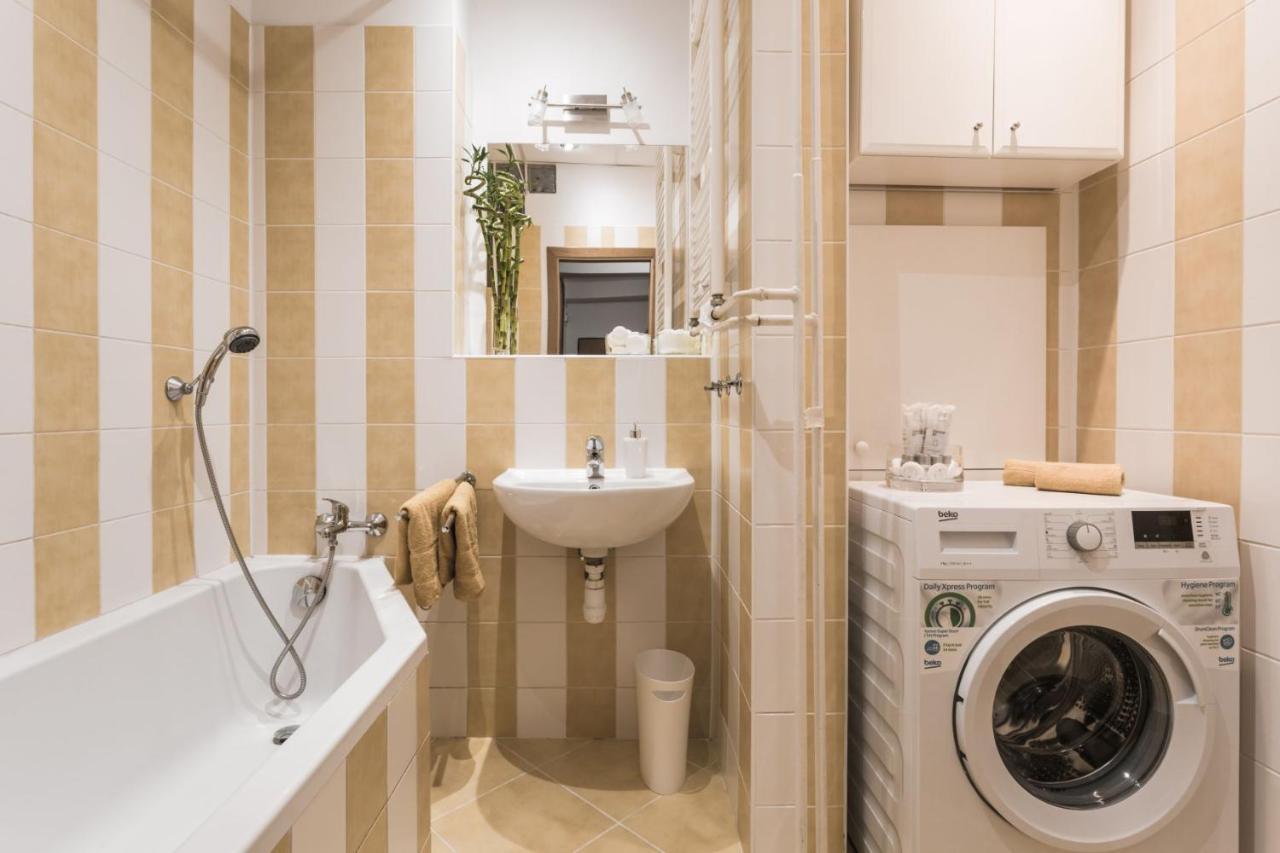 Flexihome Sk - Tolsteho - Free Parking On The Street - 2 Bedrooms โกชิเซ ภายนอก รูปภาพ