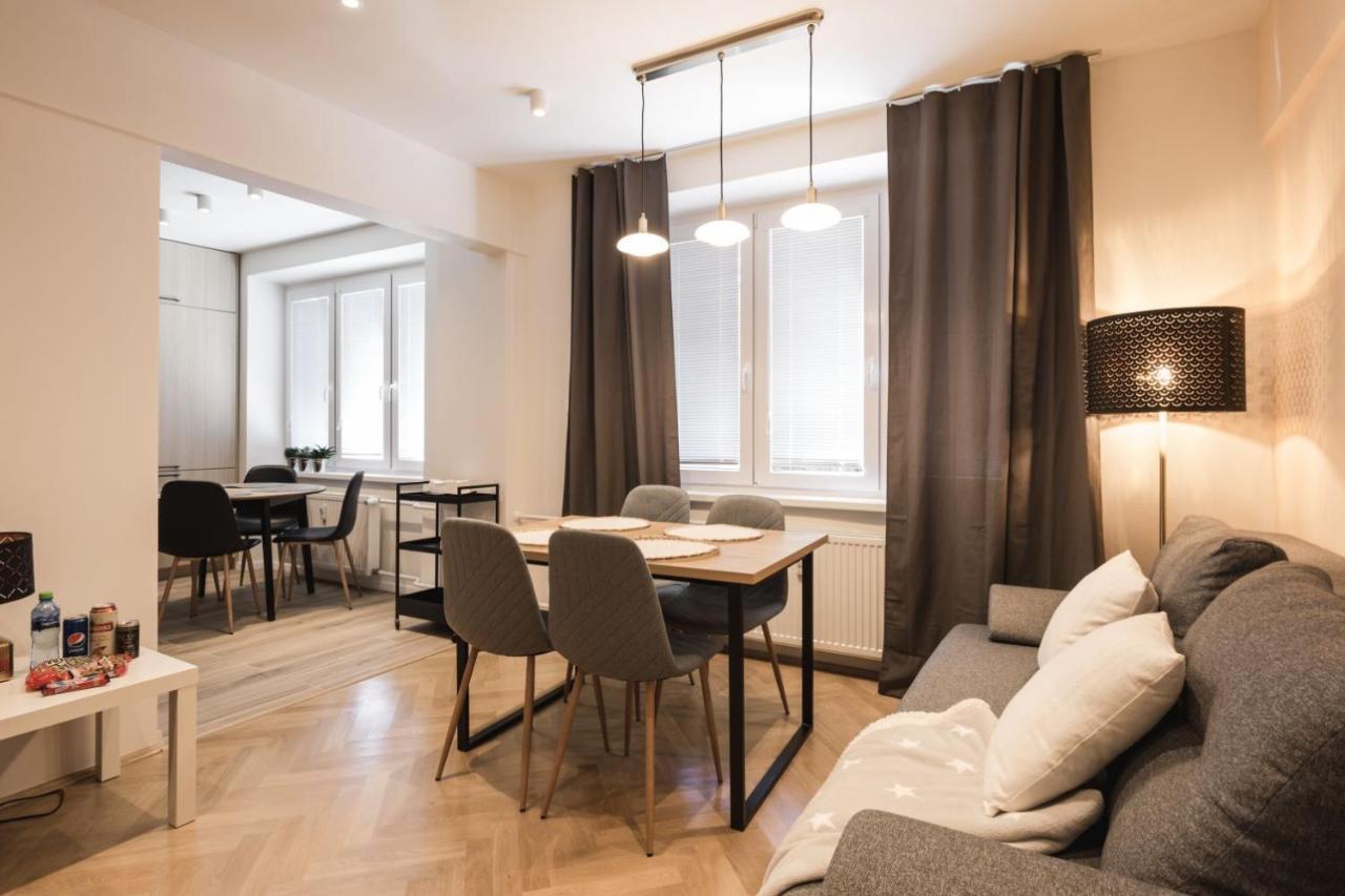 Flexihome Sk - Tolsteho - Free Parking On The Street - 2 Bedrooms โกชิเซ ภายนอก รูปภาพ